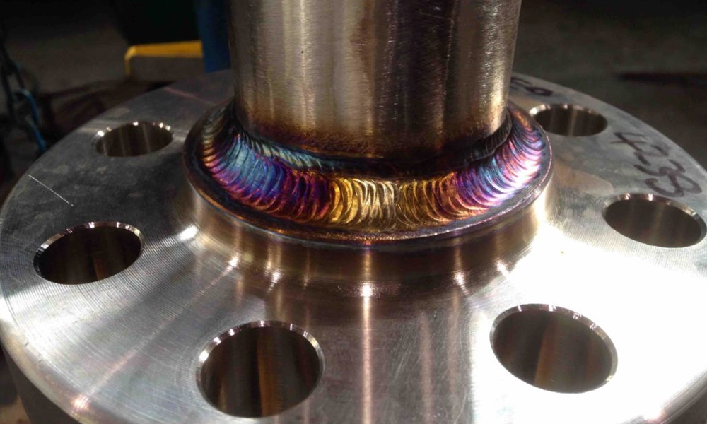 Reduced Stainless Steel Decoloration