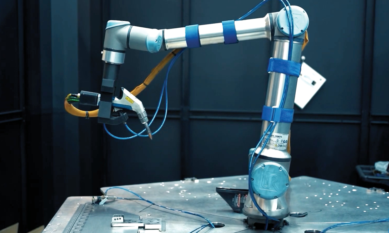 Guide Cobot Welding Maximize Productivity